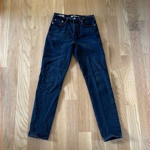 Levi’s Wedgie Icon